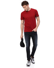 Load image into Gallery viewer, Sharp Mind Tee T-Shirts www.epysode.in 
